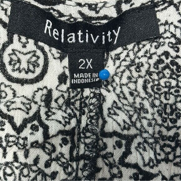 Relativity Womens Mini Dress Size 2X Black White Fit & Flare Sleeveless - Picture 7 of 9